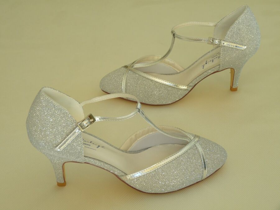 Zara ezüst színű menyasszonyi cipő