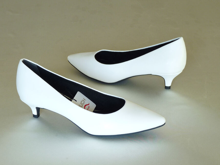 Felvezetőpántos, platformos női esküvői cipő