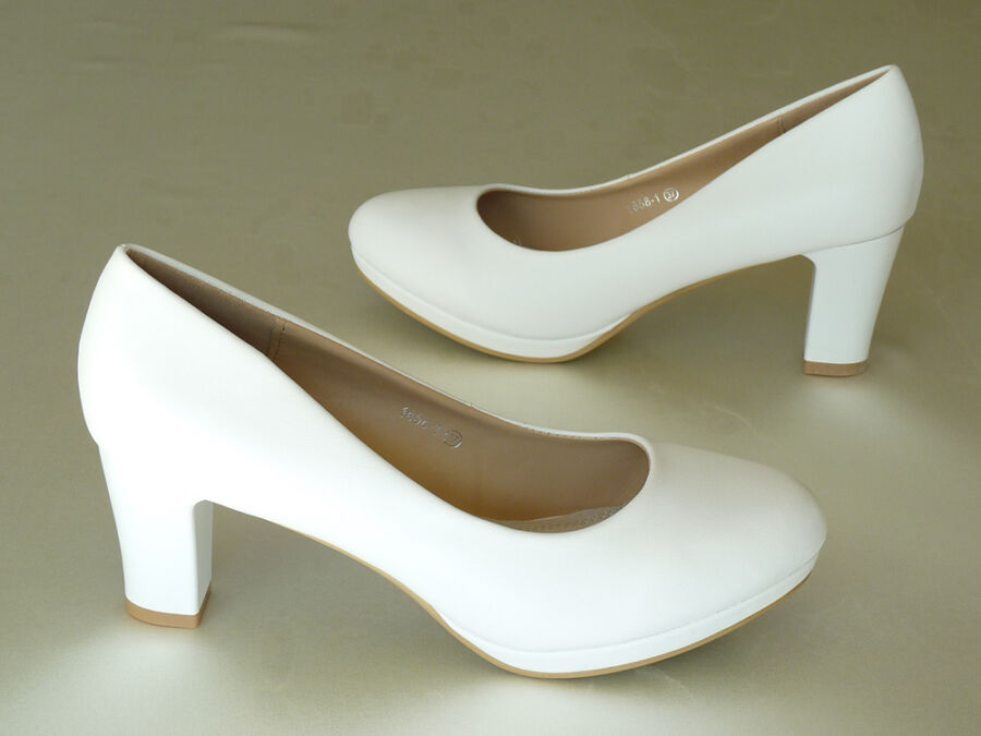 Platformos női esküvői cipő