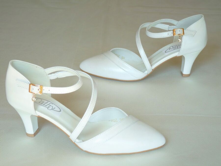 Kétrészes dupla pántos női esküvői cipő
